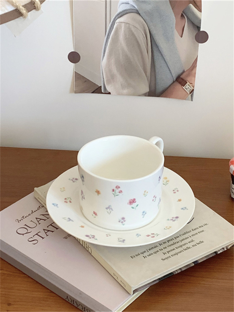Fragrant Romance~French Aftern - Coffee Tea Festival recension och pris