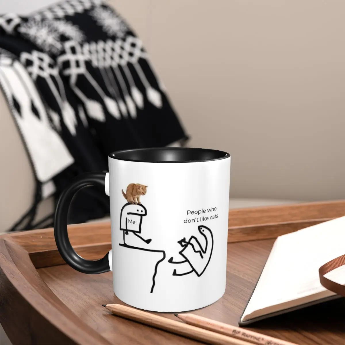 Me With Cat Design People Who  - Coffee And Tea Quotes Funny recension och pris