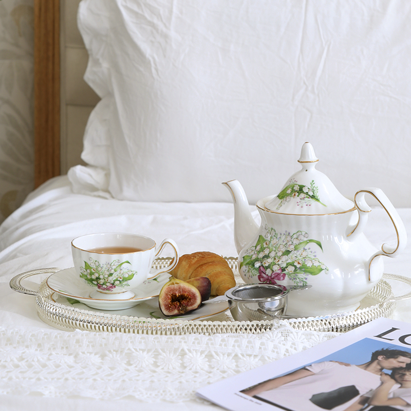 Tea Cup Saucers Lily Valley Se - Valley Tea And Coffee recension och pris