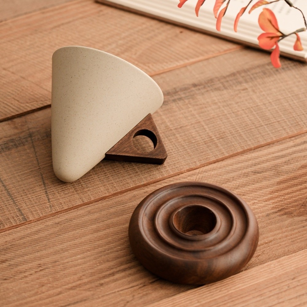 Coarse Ceramic Triangular Cone - Coffee Tea Stand recension och pris